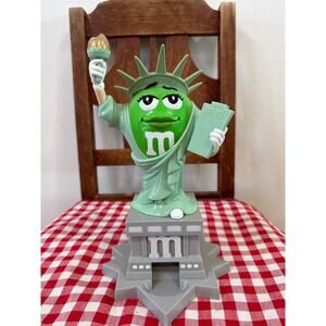 M&M'S M and M's MM World Statue of Ms. Liberty Candy Dispenser M & M's Green